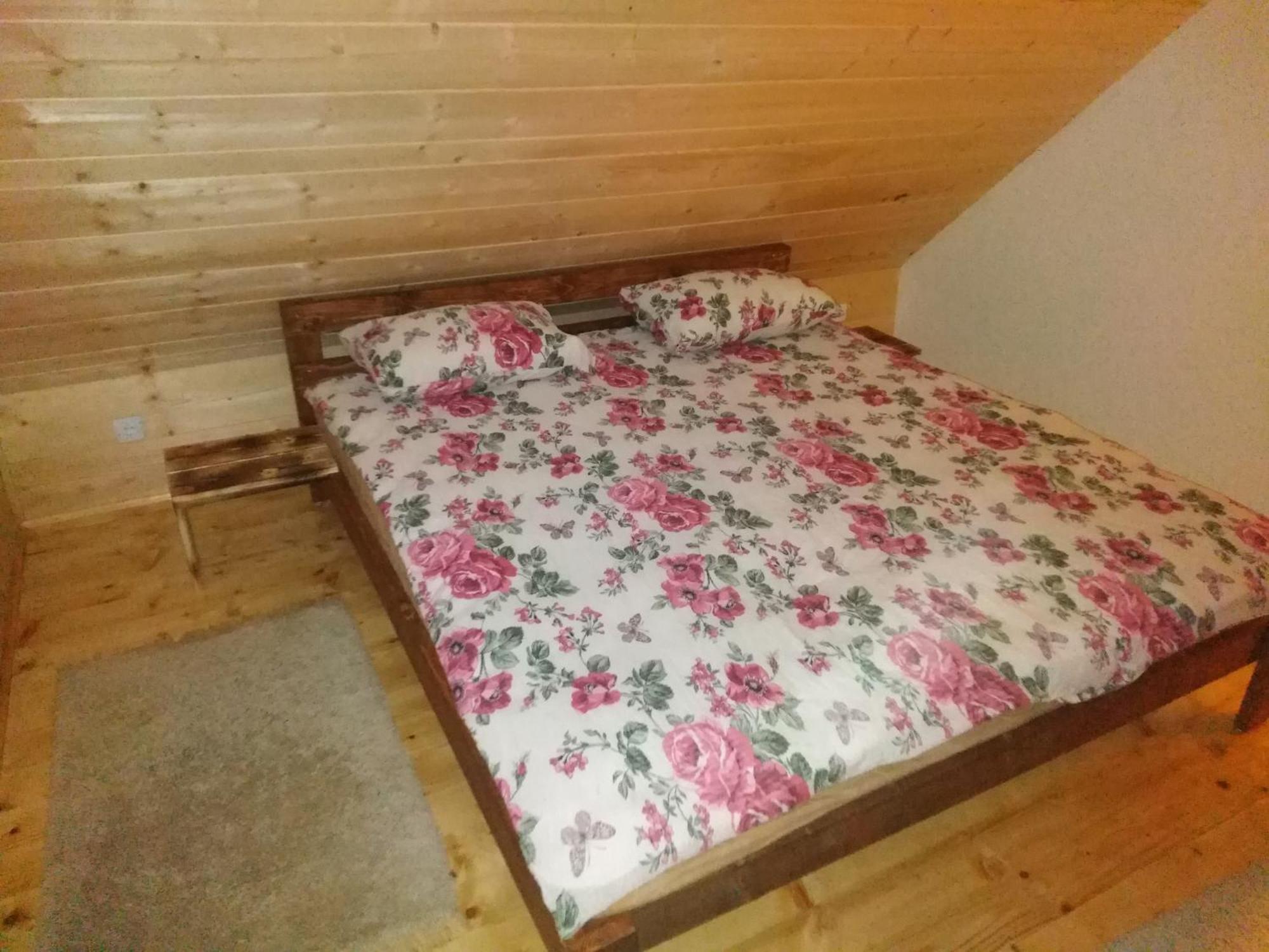 Koliba Kod Vukasina * Kremna
