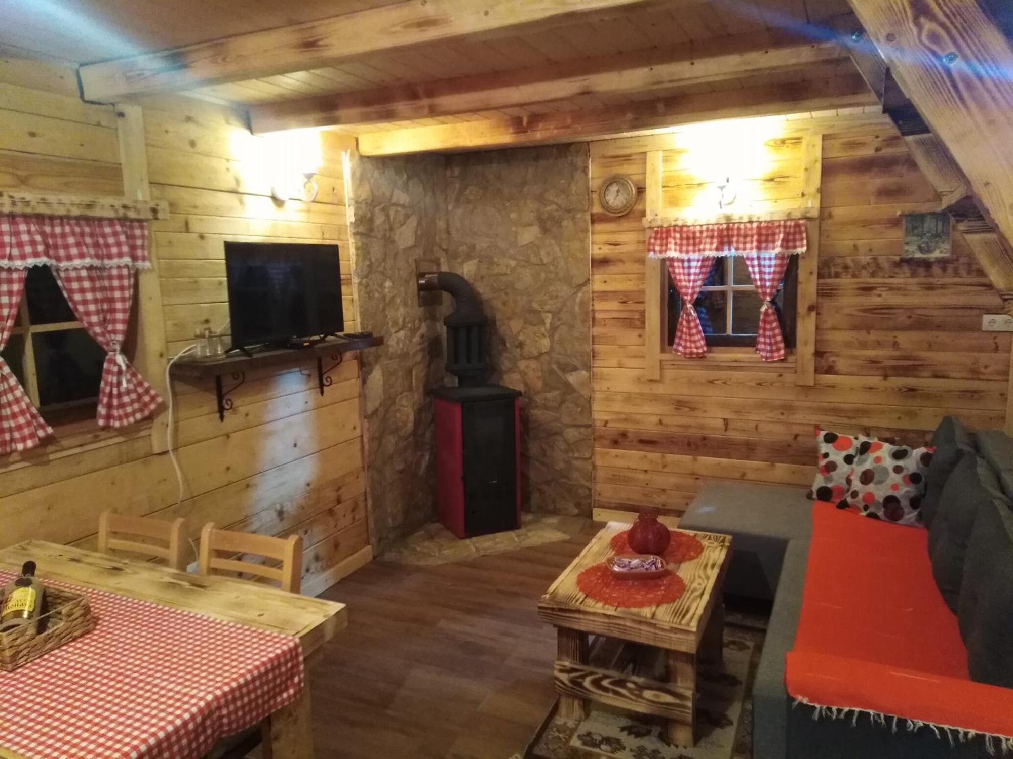 Koliba Kod Vukasina Chalet
